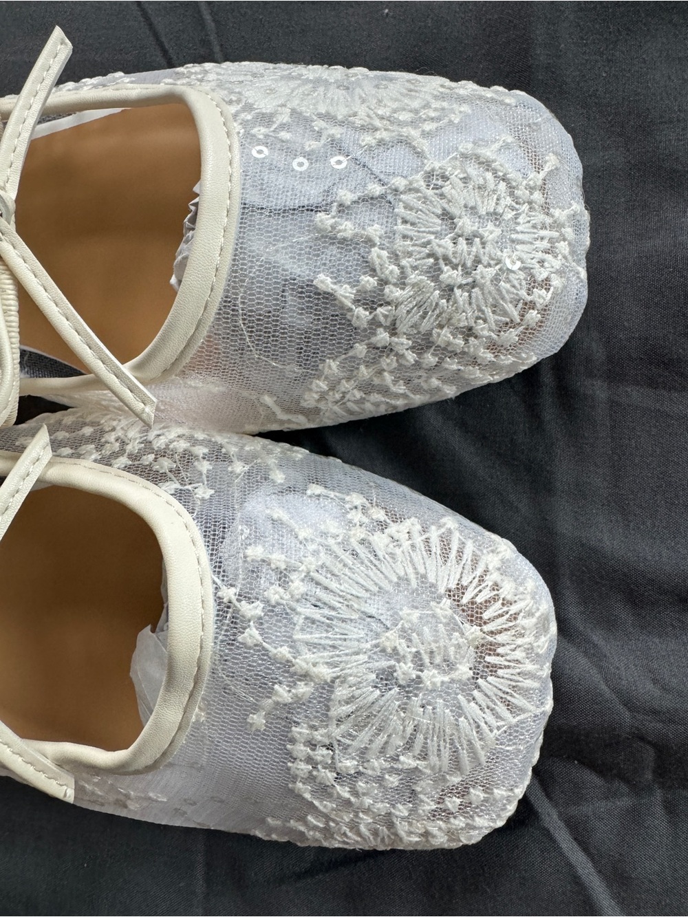 Lace Ballet Flats with Bow - Cream - Picture 5 of 6
